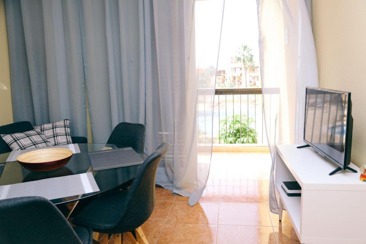 Copacabana Seaview Playa Feñabe المظهر الخارجي الصورة